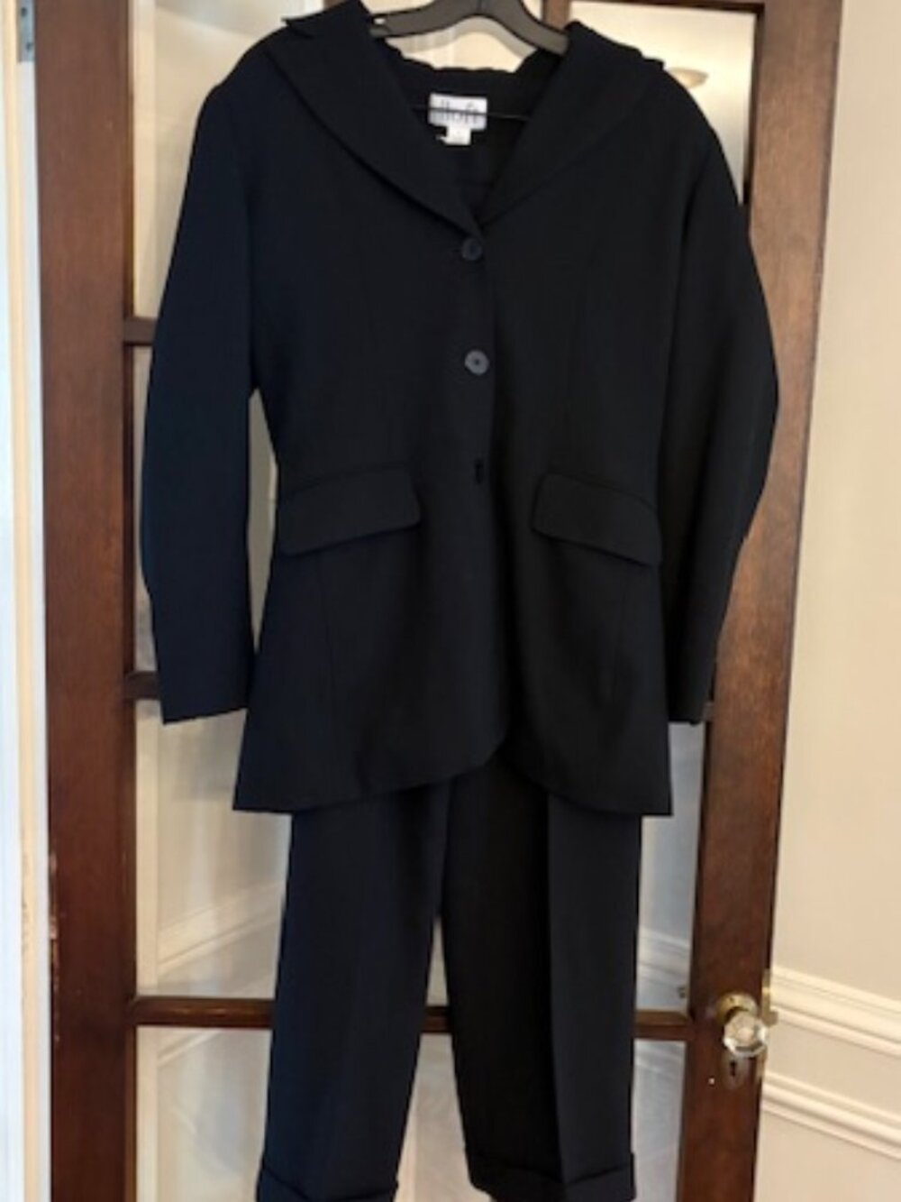 LOFT Vintage Black Pants Suit, Size 6